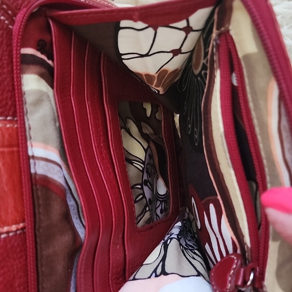 SALE💥Brighton Leather Love Ya Org Heart Crossbody - Picture 8 of 13